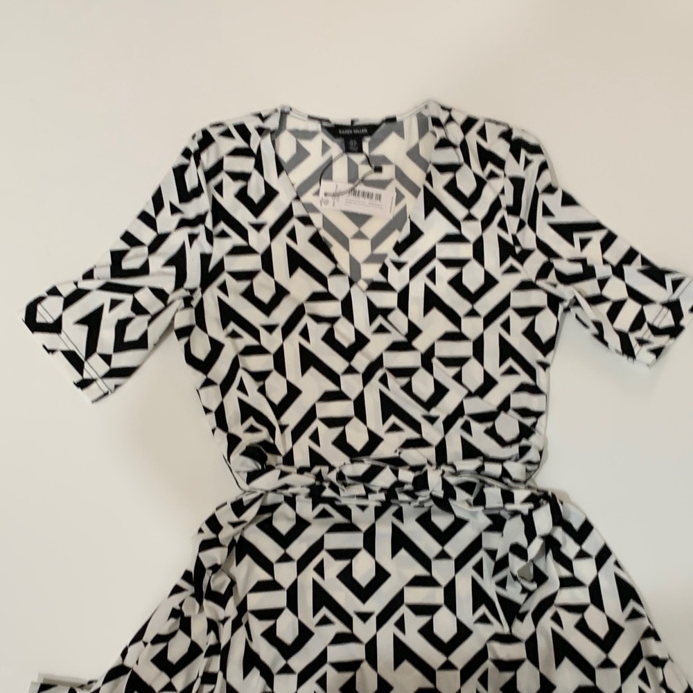 Karen Millen | Half Sleeve Geometric Printed Jersey Wrap Midi Dress Sz 8 | NWT - Picture 8 of 12